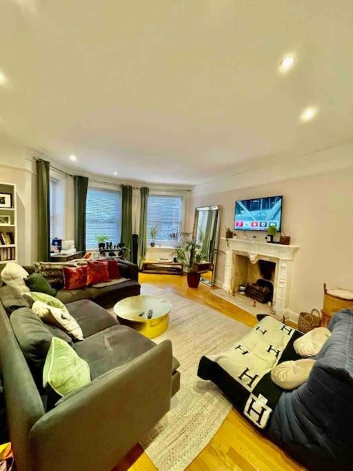 Spacious Flat With Huge Patio In Central Londres